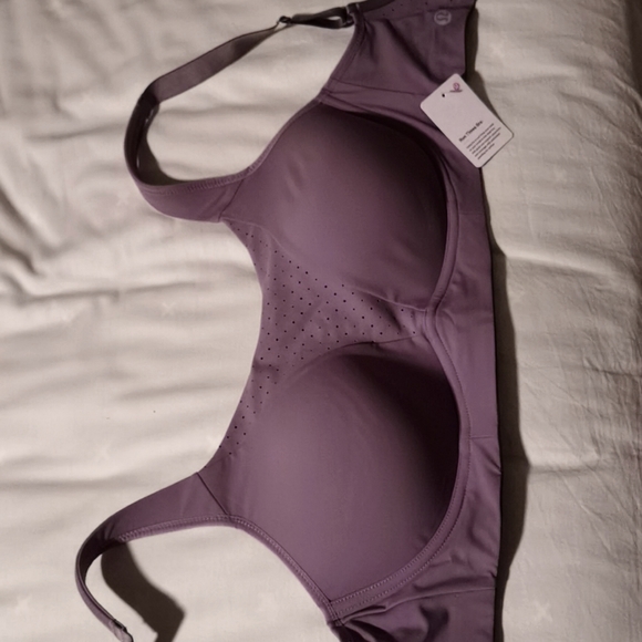 Lululemon run time bra - Picture 2 of 6